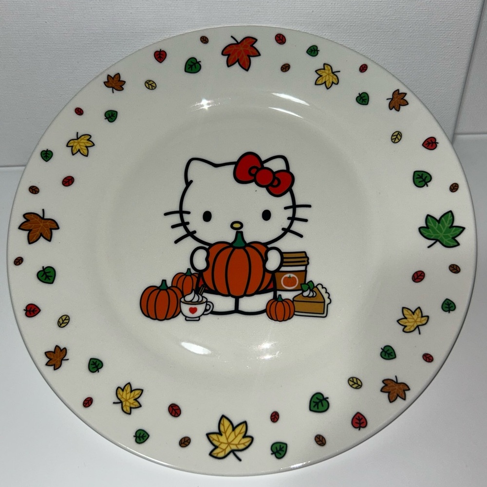 Hello Kitty Pumpkin Spice Fall Plate Set